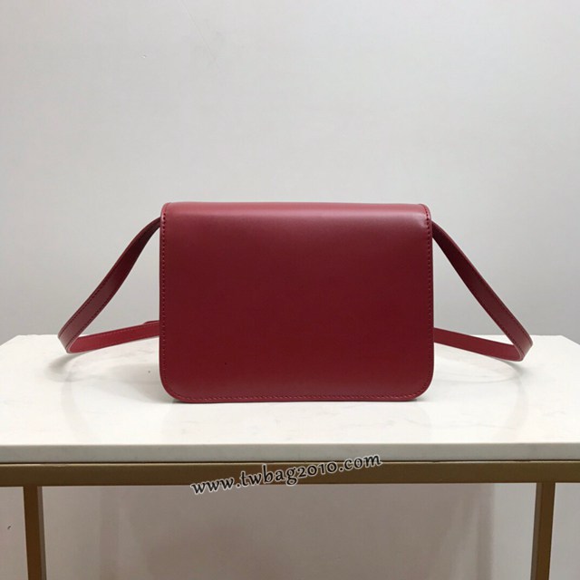 Burberry專門店新款小號TB專屬標識皮革鎖扣包 巴寶莉經典爆款皮革單肩斜背女包 yxb1372